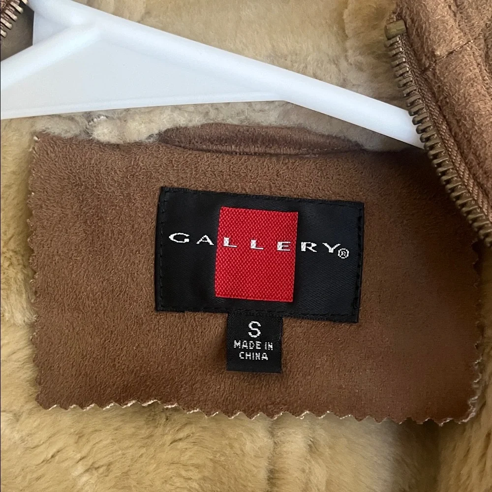 Gallery Tan Trench Coat with Shearling Lining - Picture 3 of 3